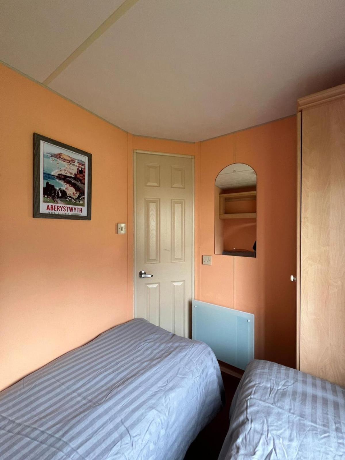 Spacious 2 Bedroomed Mobile Home Aberystwyth Exterior foto